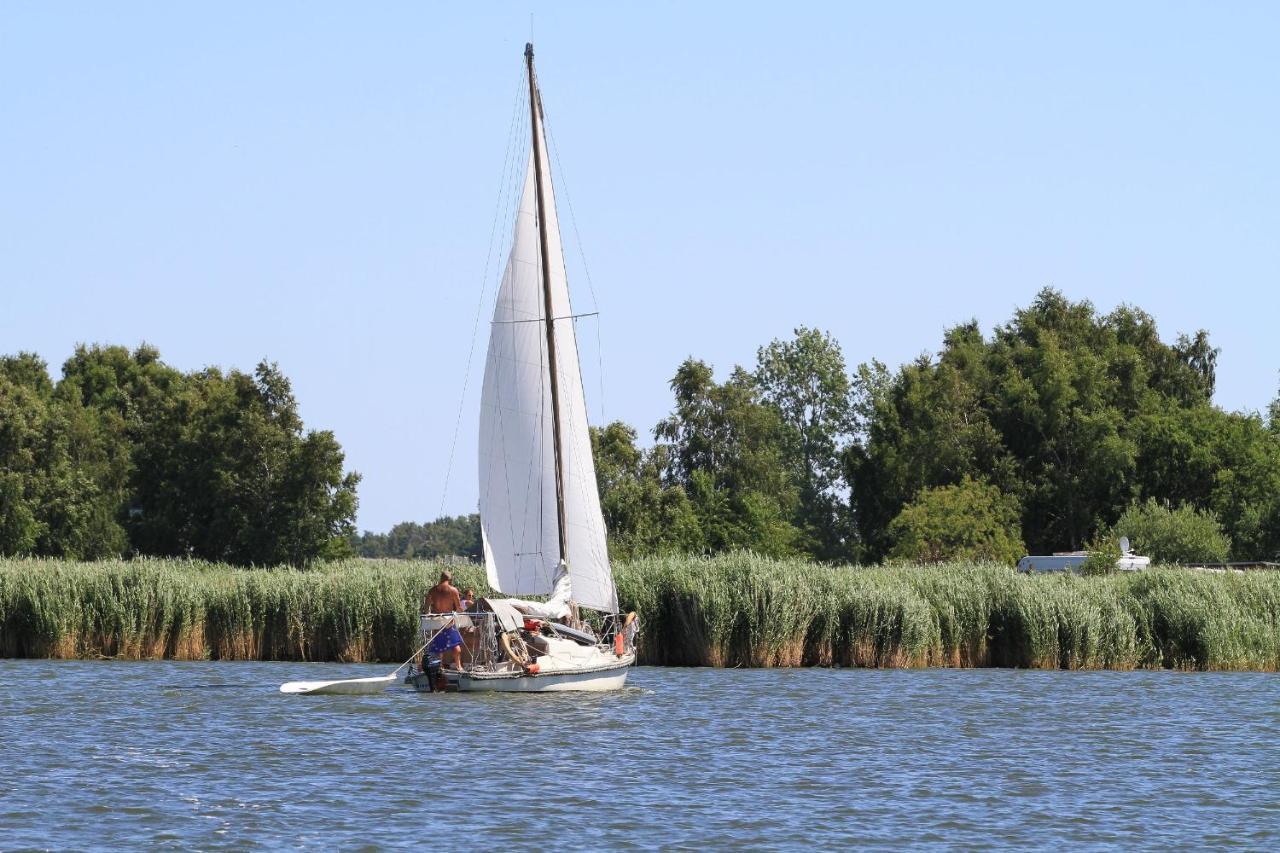 Mit Meerblick Und Balkon, Gratis Nutzung Vom Ahoi Erlebnisbad Und Sauna In Sellin - Meeresblick Fewo 25 Goehren  Exteriör bild