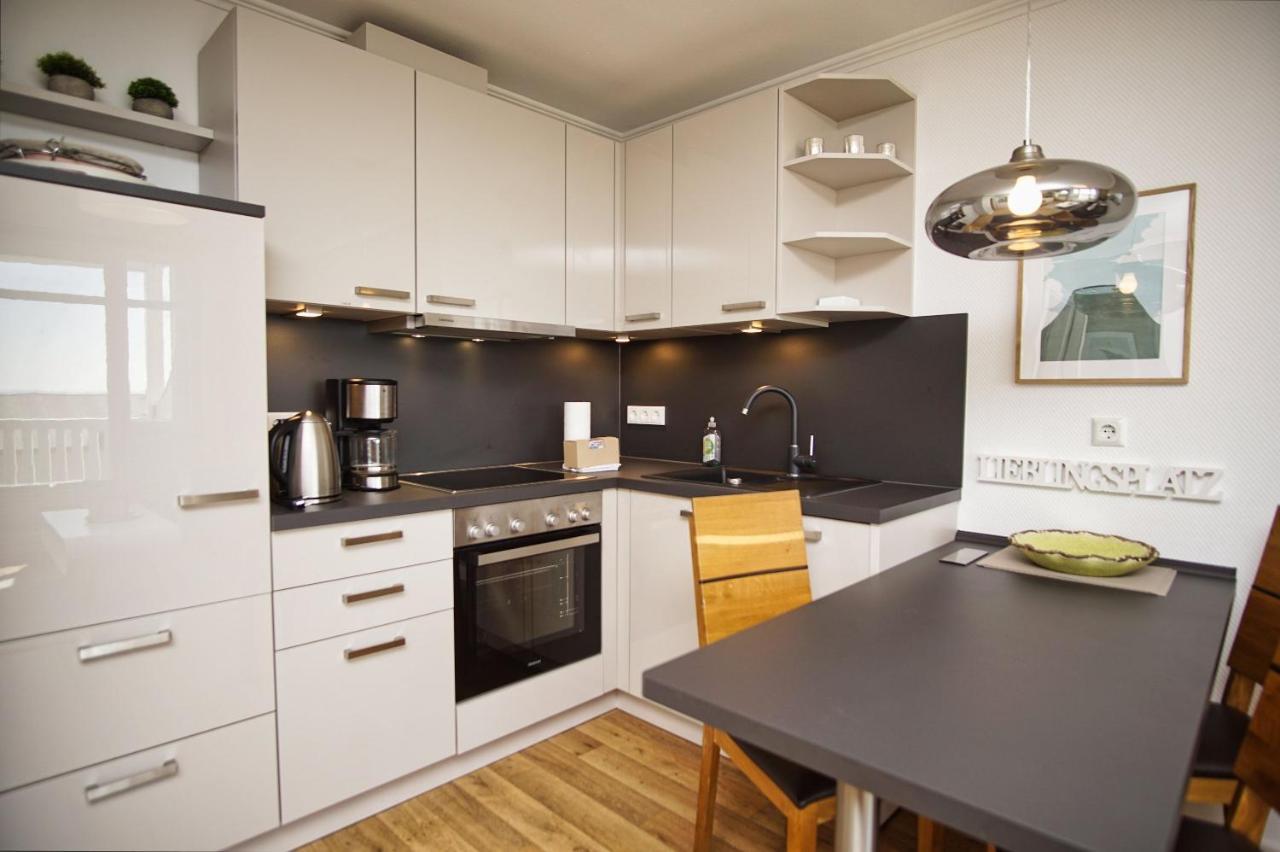 Mit Meerblick Und Balkon, Gratis Nutzung Vom Ahoi Erlebnisbad Und Sauna In Sellin - Meeresblick Fewo 25 Goehren  Exteriör bild